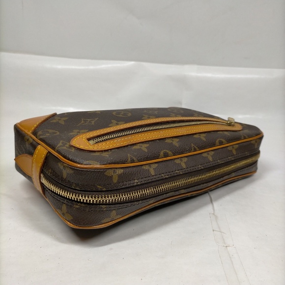 Authentic Louis Vuitton Marley - Picture 4 of 4